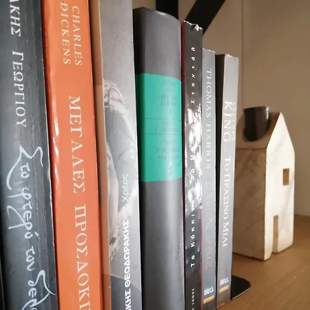 Apartment Rest On The Pedestrian Street