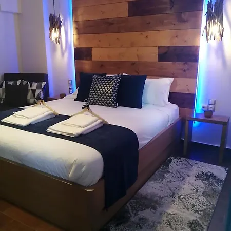 Rest On The Pedestrian Street *