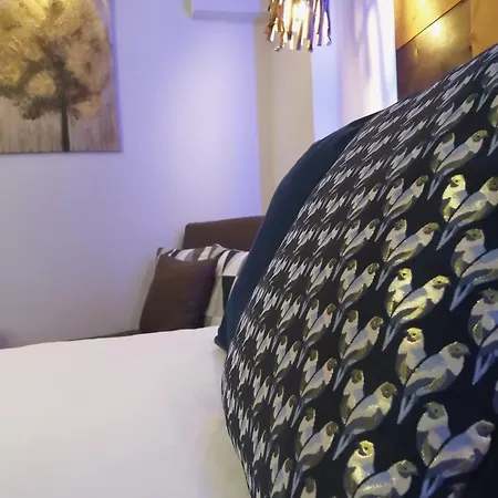 Rest On The Pedestrian Street Appartamento Kalavryta