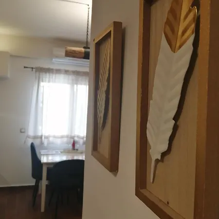 Apartment Rest On The Pedestrian Street *