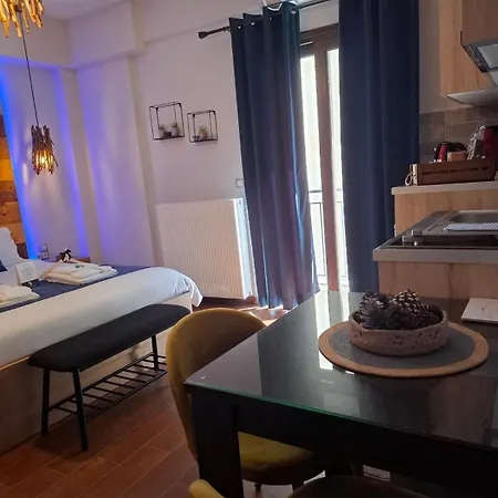 Rest On The Pedestrian Street *