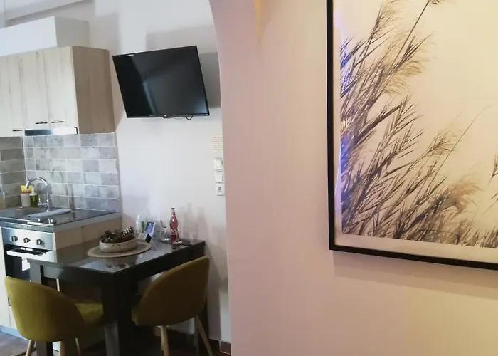 Rest On The Pedestrian Street * カラブリタ