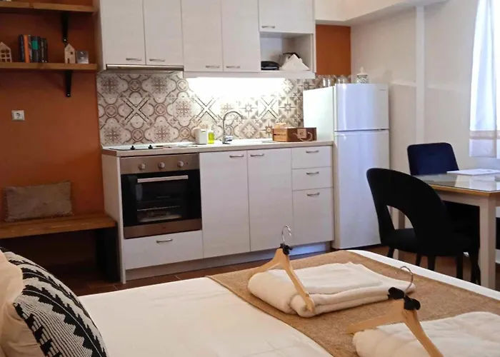 Rest On The Pedestrian Street *